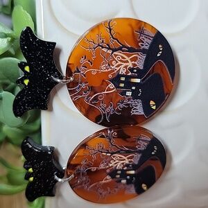 🔥LAST PAIR🔥 Halloween Bat and Haunted House Earrings